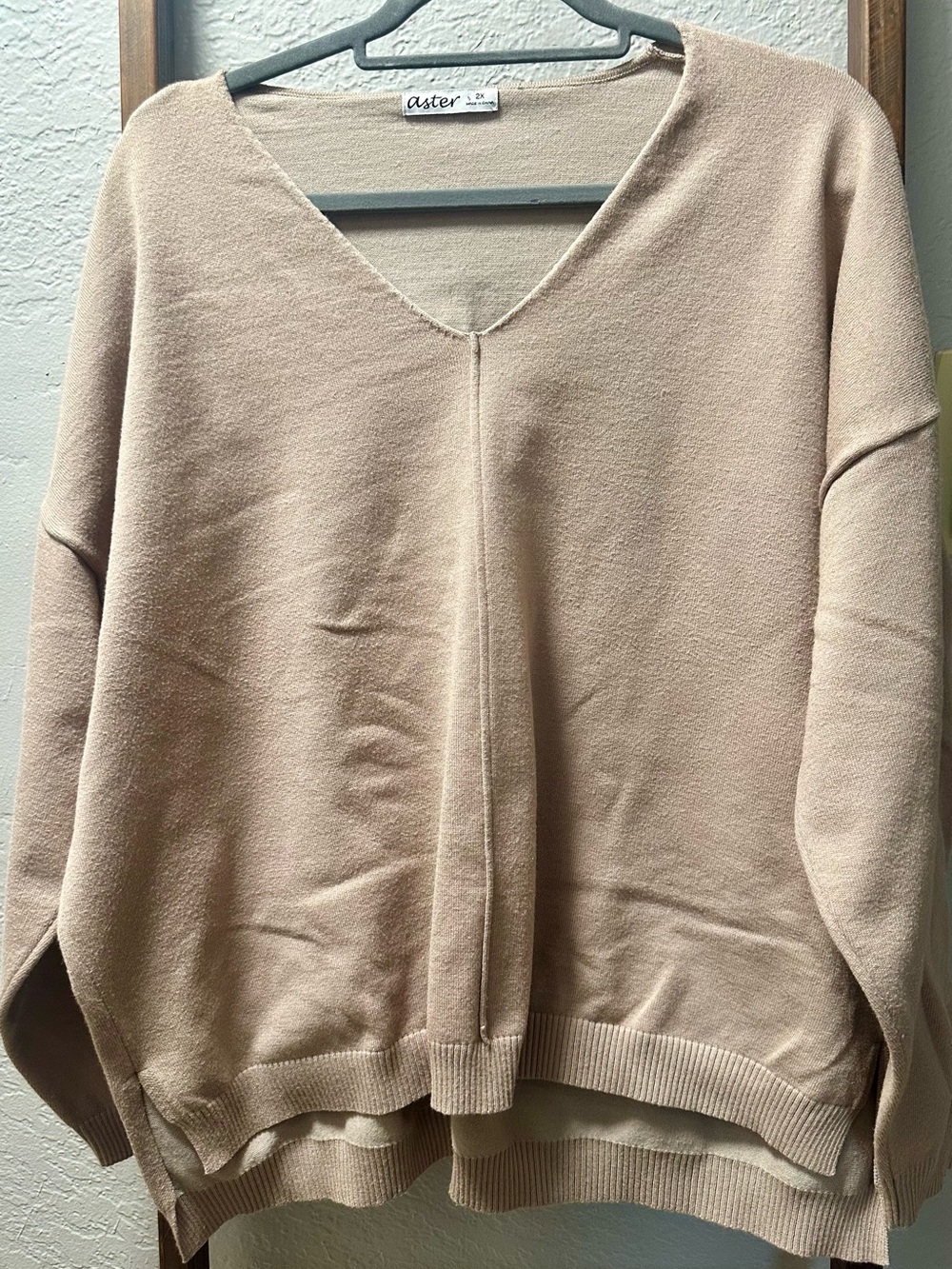 Aster Women's V‑Neck Relaxed Sweater in Light Beige
